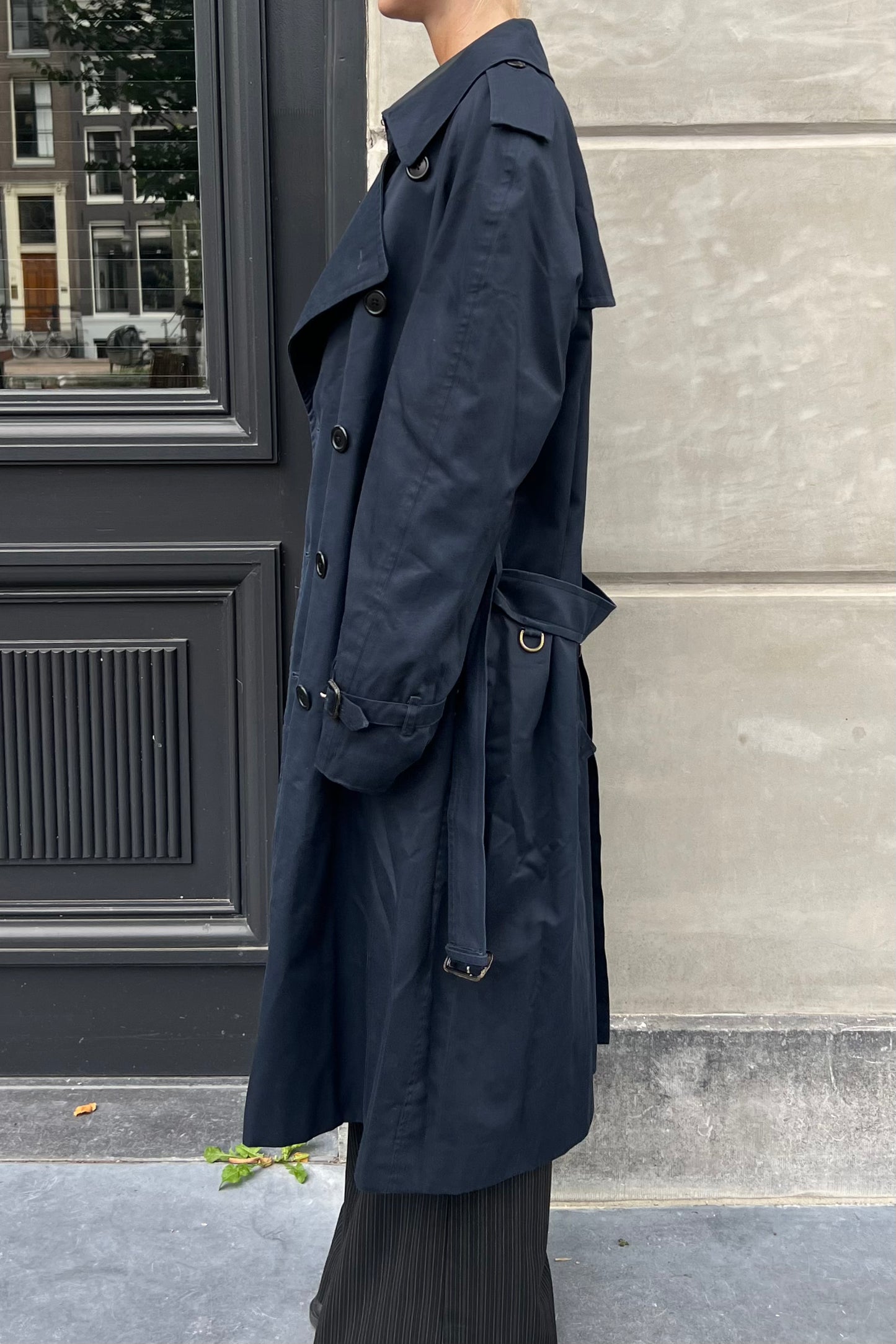 Vintage Classic Belted Trenchcoat