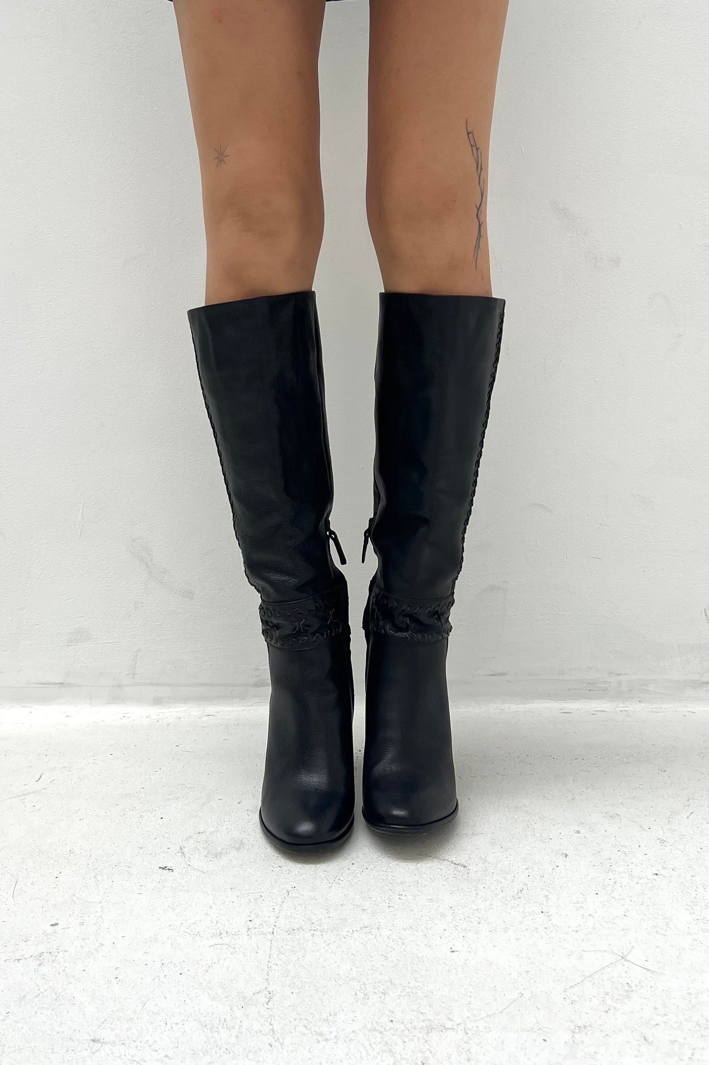 Vintage Black High Leather Stitch Detail Boots 39 -