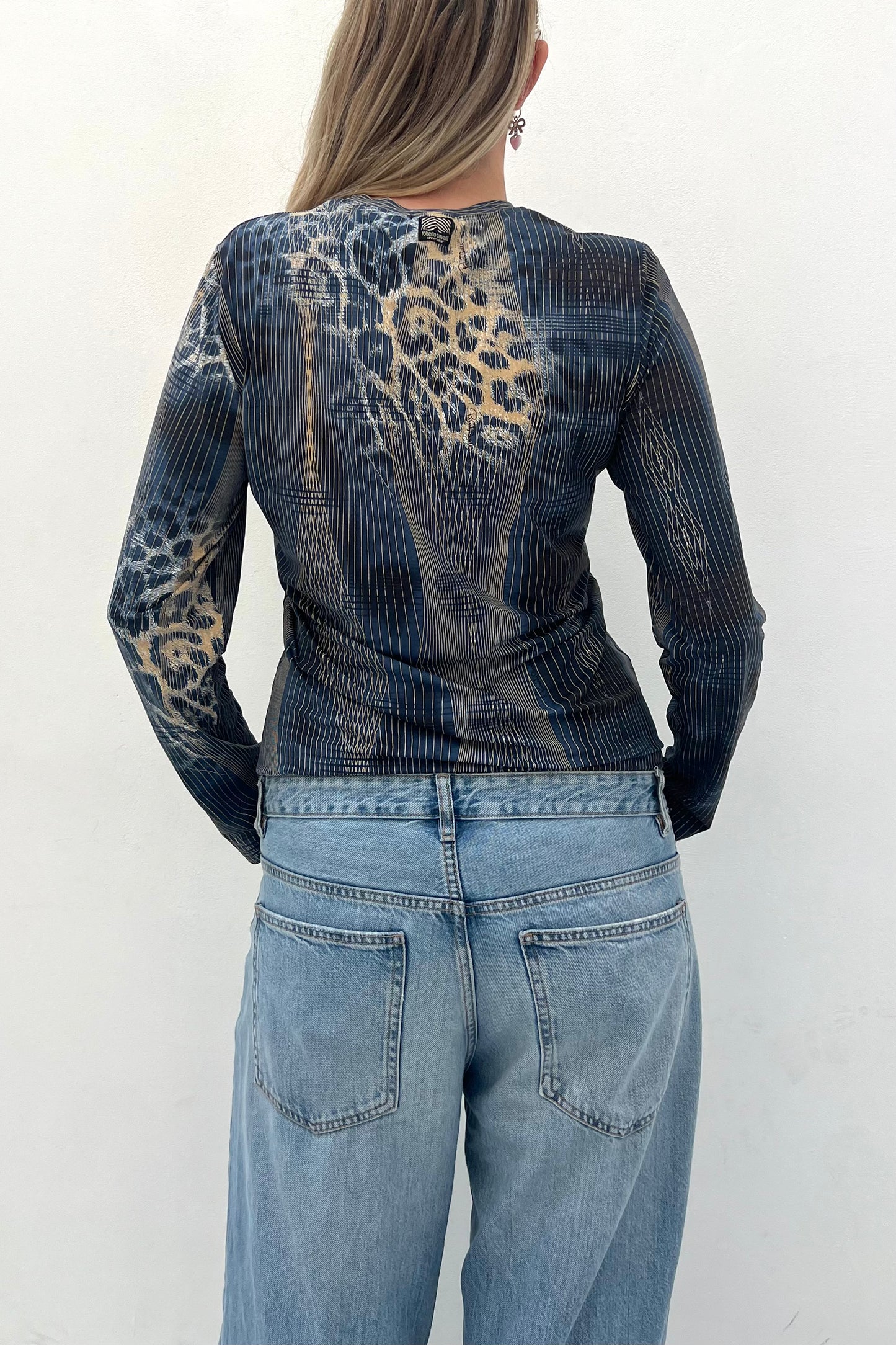 Vintage Blue Graphic Lines Longsleeve