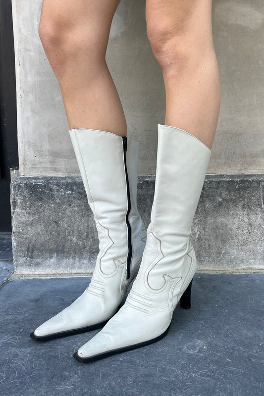 Vintage White Leather Pointy Cowgirl Boots 41