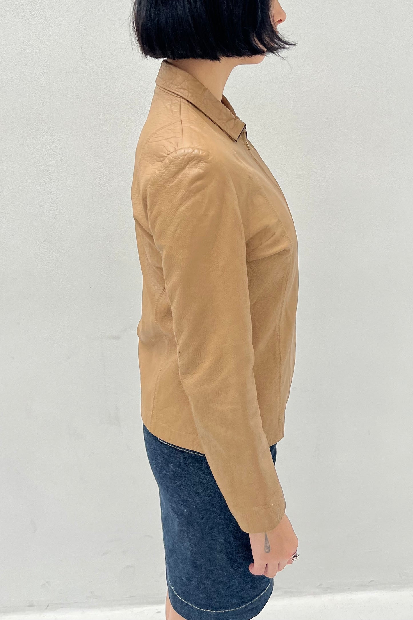 Vintage Tan Leather Thin Jacket