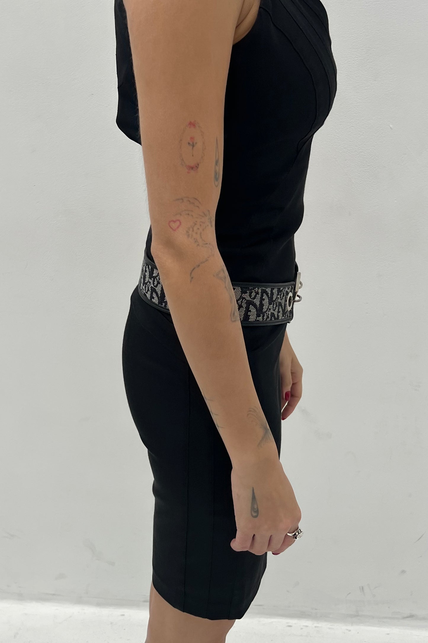 Vintage Navy Trotter D Tail Belt