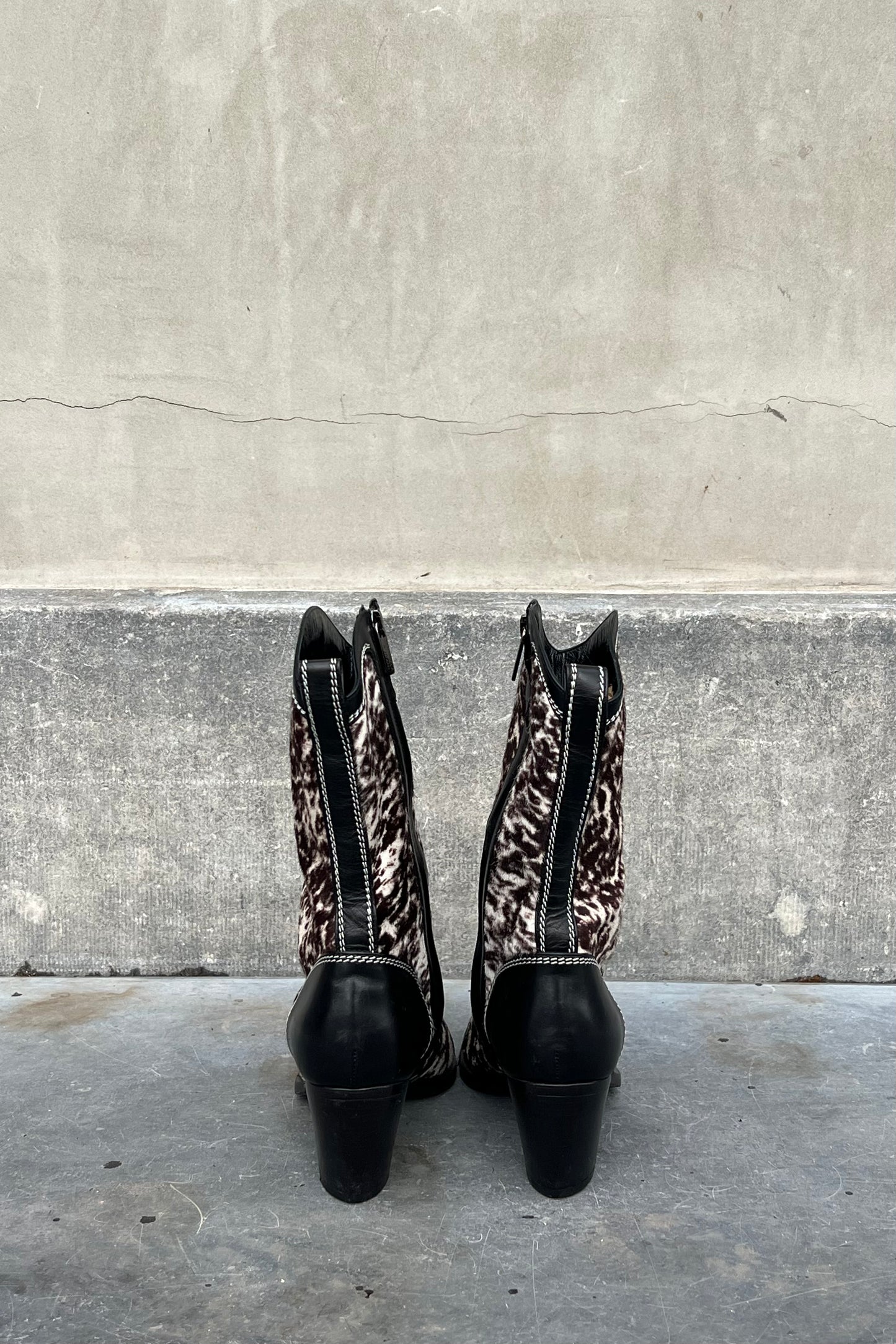 Vintage Dalmatian Calf Skin Boots 39