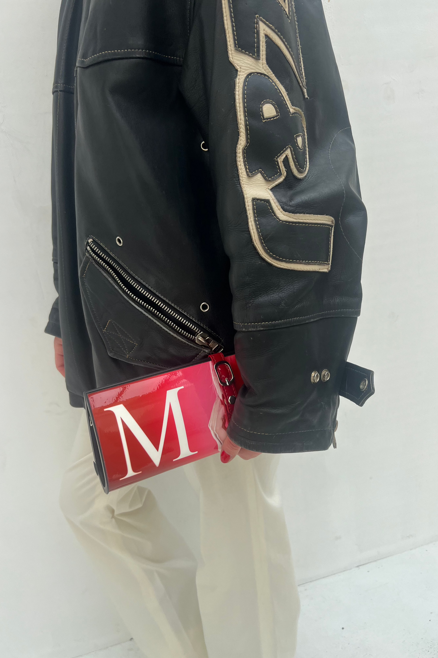 Magazine Clutch 1