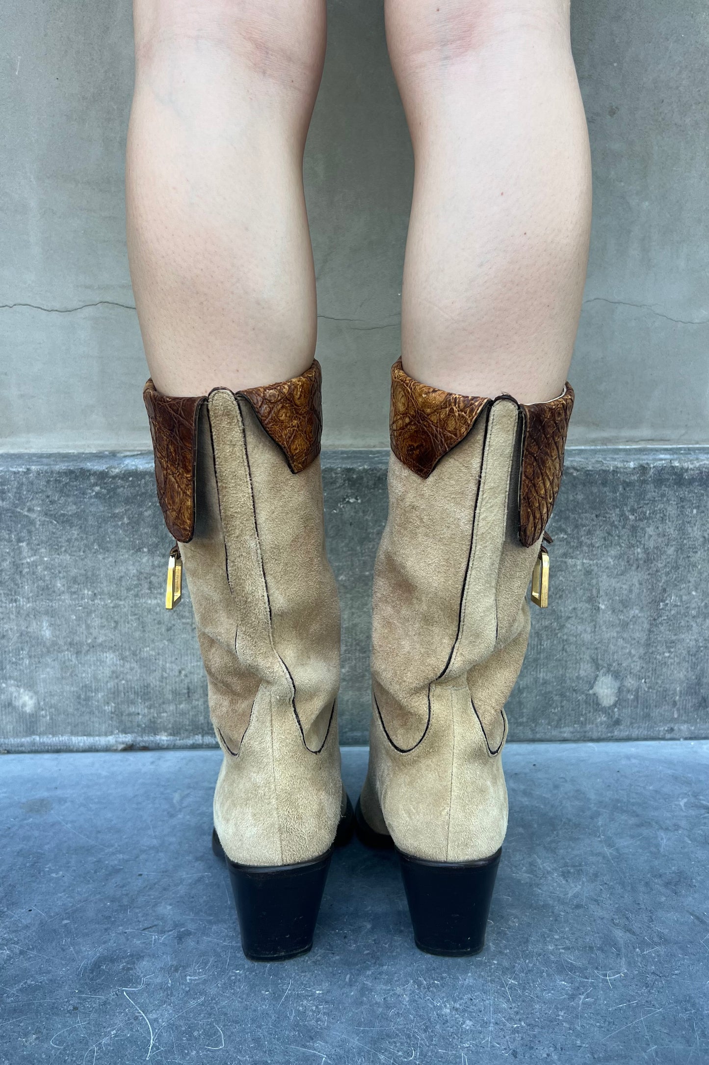 Vintage Croc Details Suede Boots 39.5