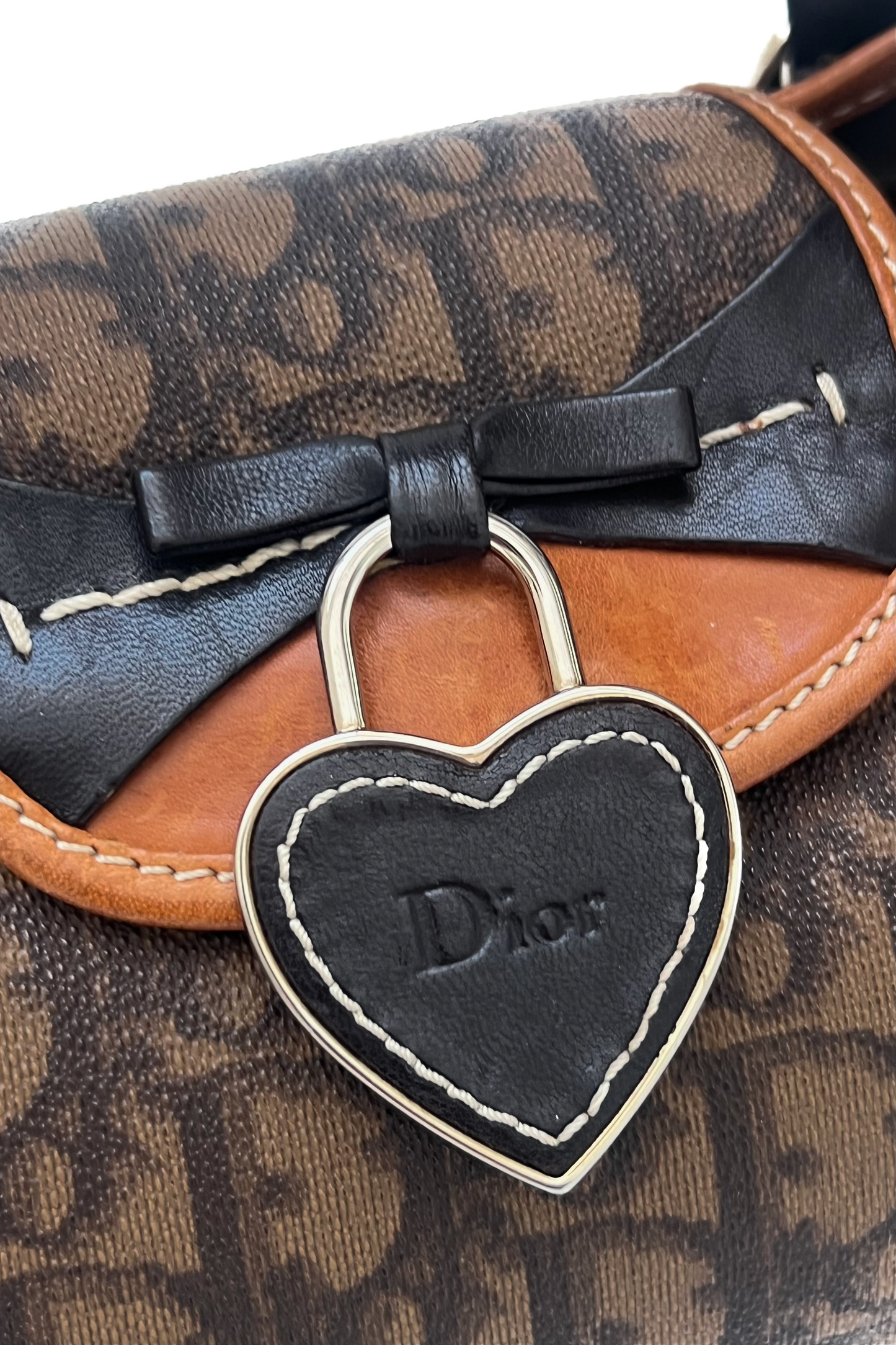 Vintage Brown Trotter Romantique Handbag