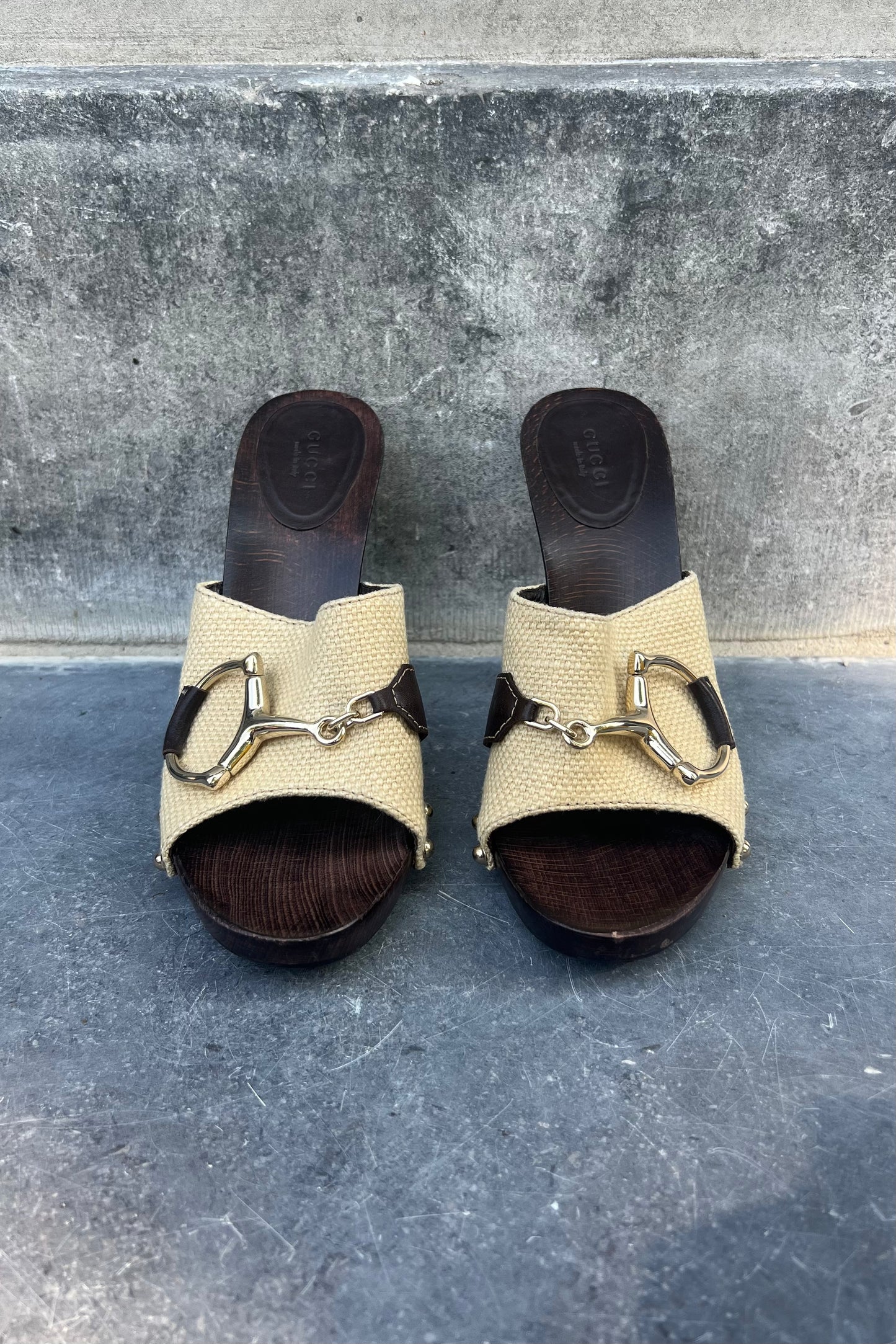 Vintage Beige Woven Horsebit Clog Heels 38.5