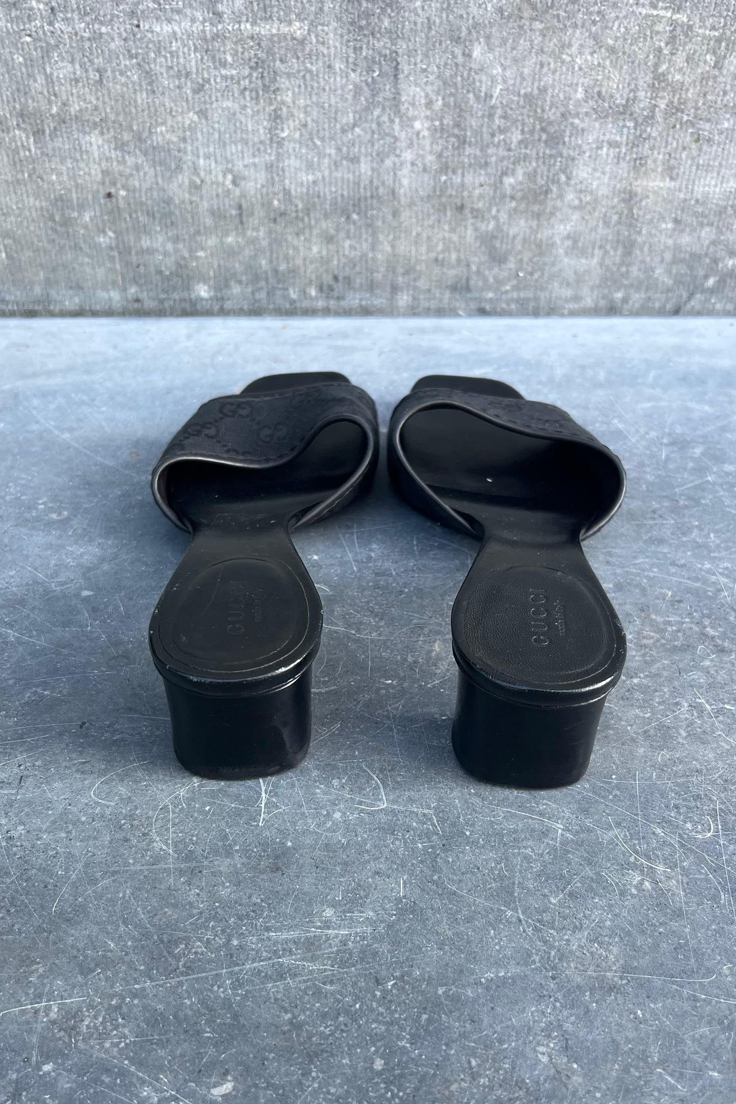 Vintage All Black Classic Monogram Mules 37,5