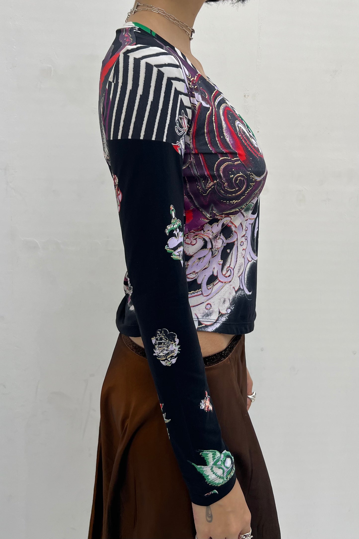 Vintage Black Fantasy & Glitter Print Longsleeve