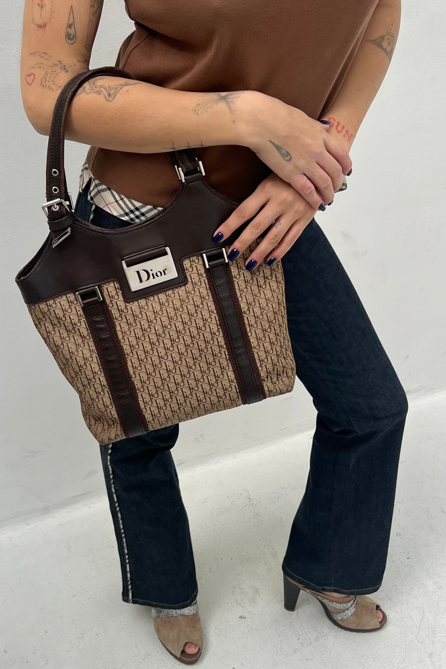 Vintage Chocolate Trotter & Silver Logo Tote