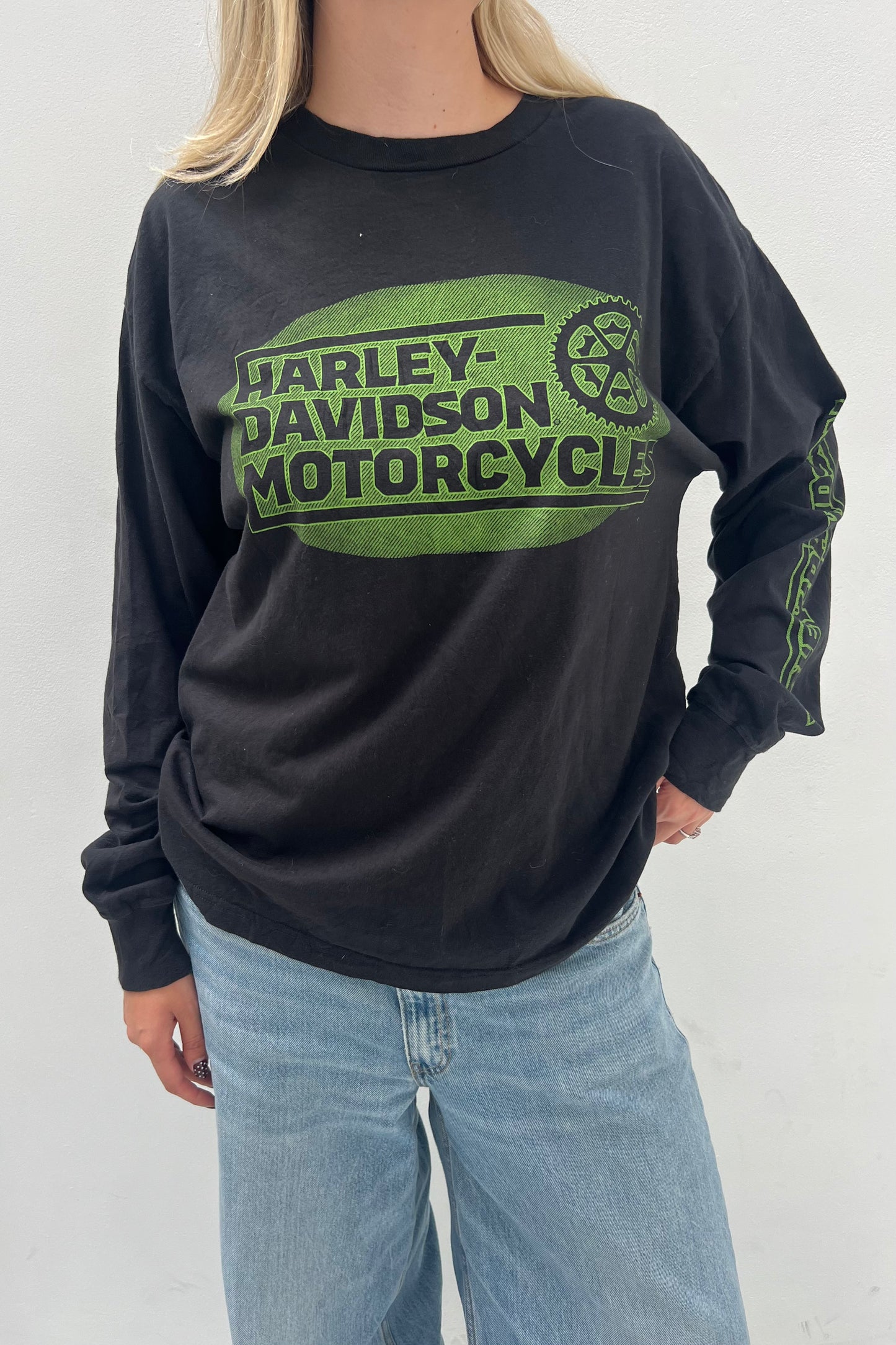 Vintage Black & Green Longsleeve