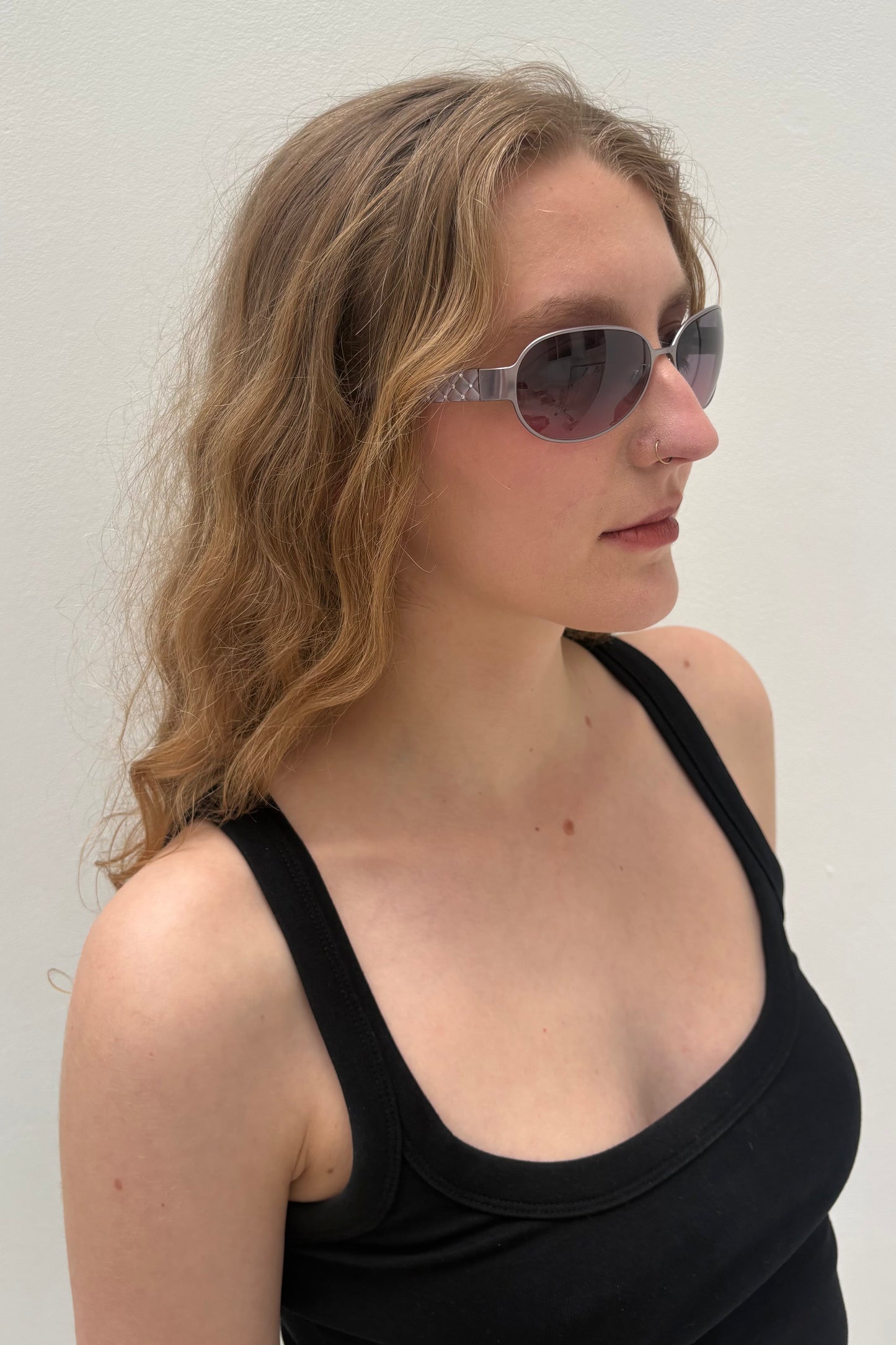 Vintage Lilac Strass Quilted Arms Sunglasses