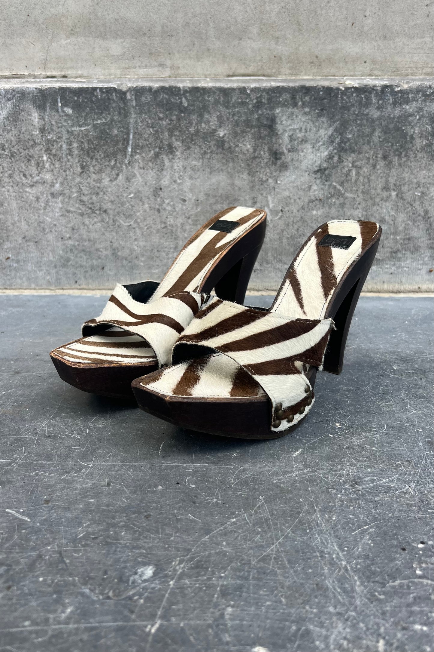 Vintage Zebra Calfskin Wooden Heels 39