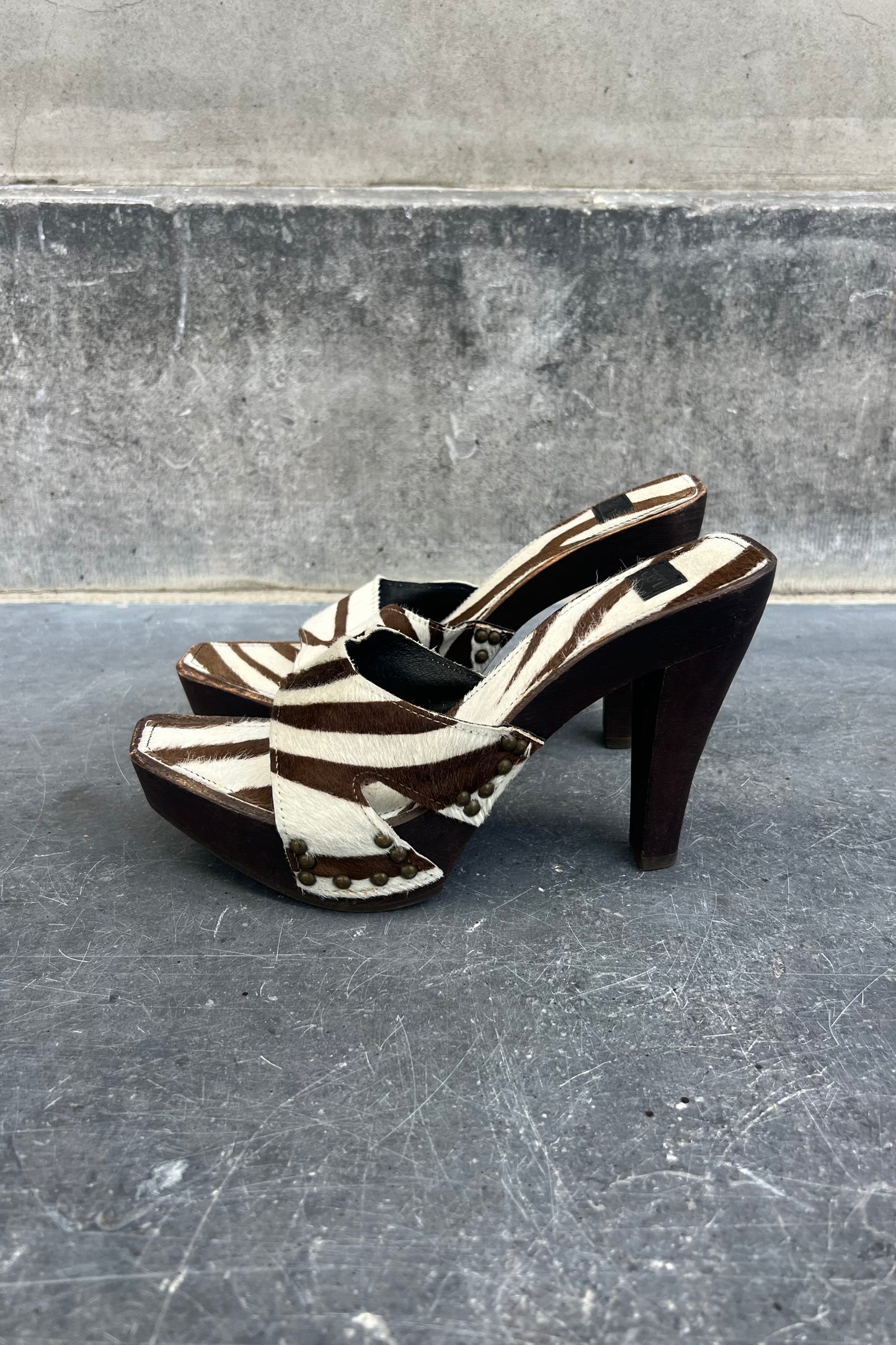 Vintage Zebra Calfskin Wooden Heels 39