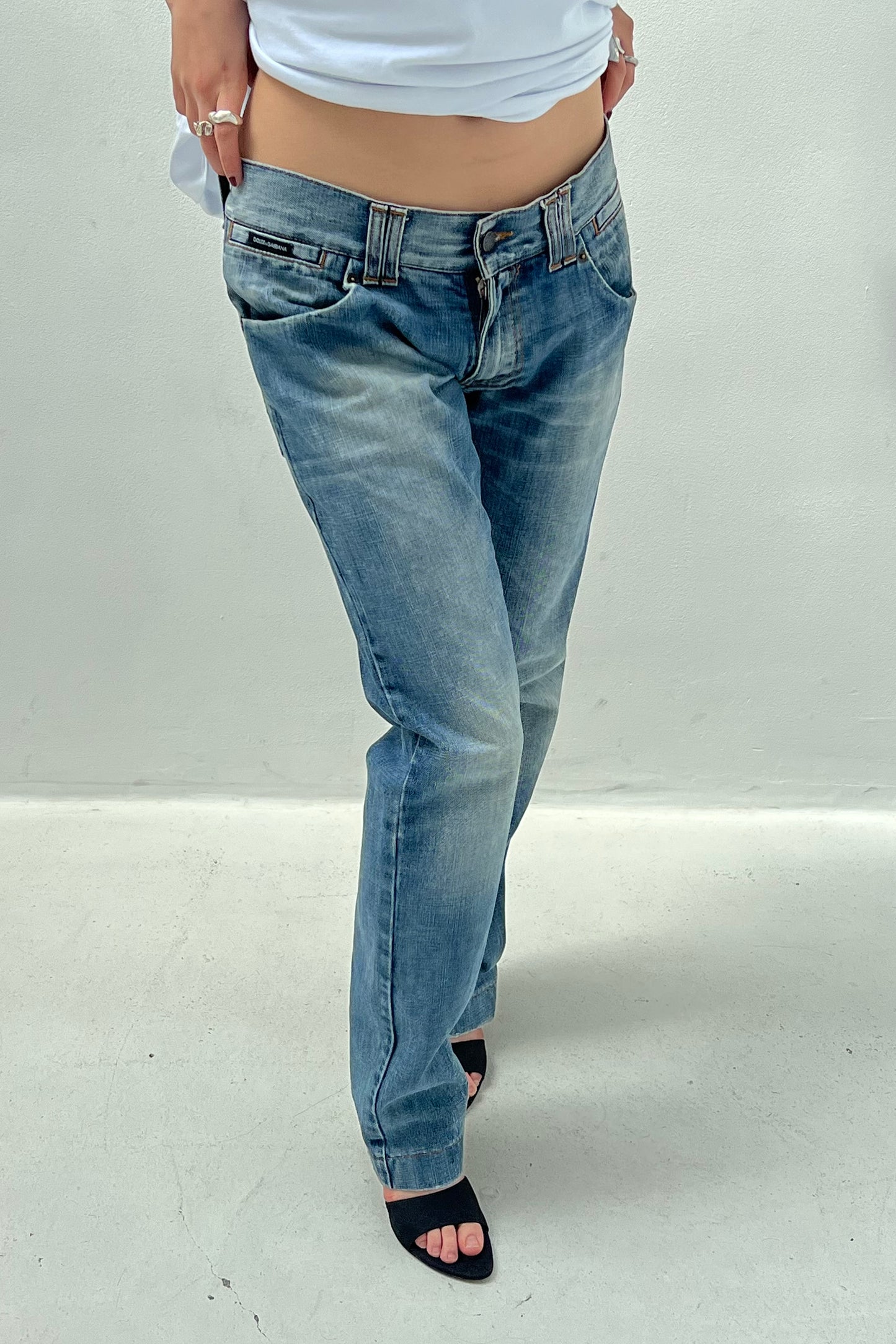 Vintage Low Waisted Jeans