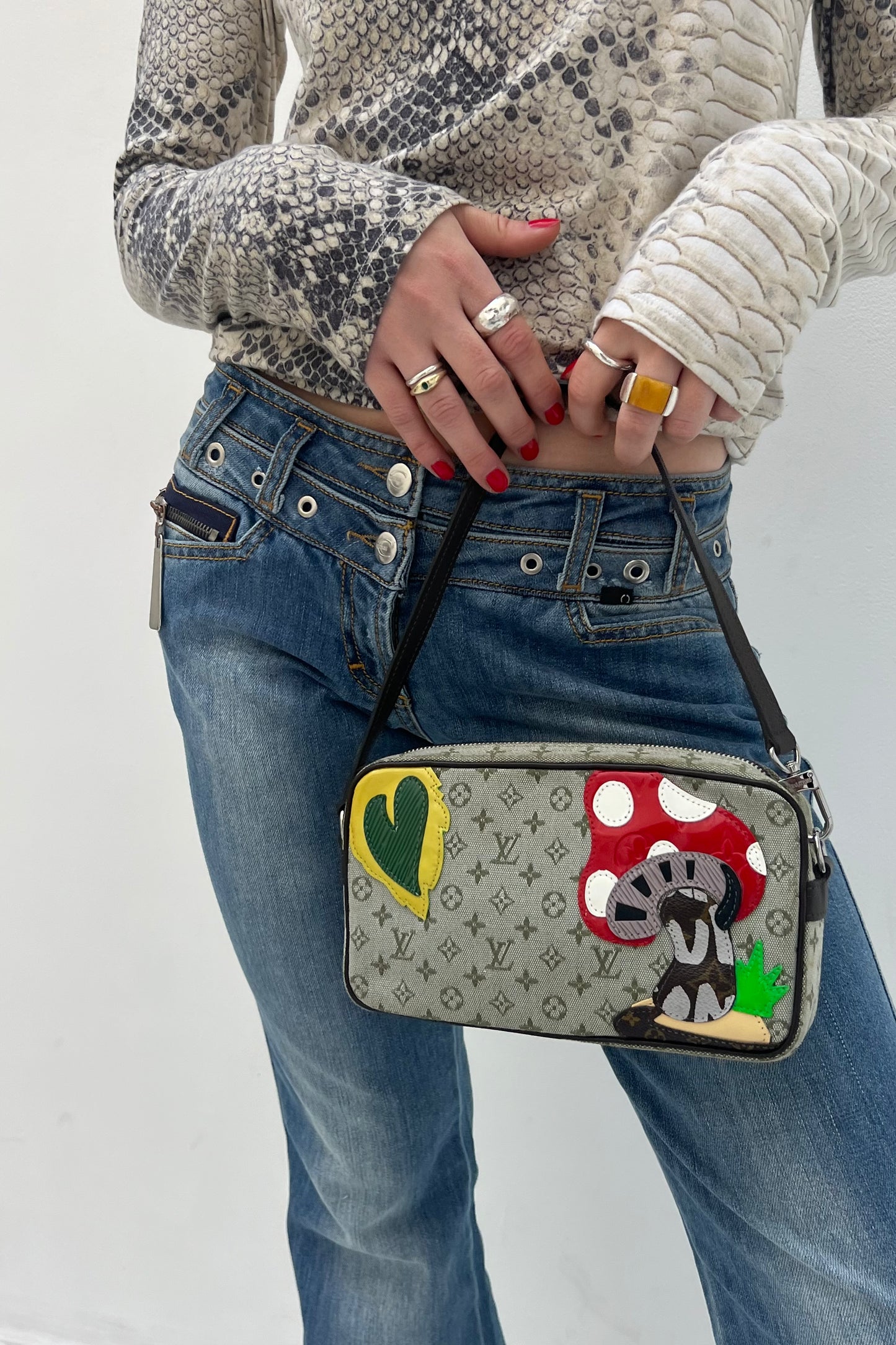 Vintage Conte de Fees Mushroom Pochette