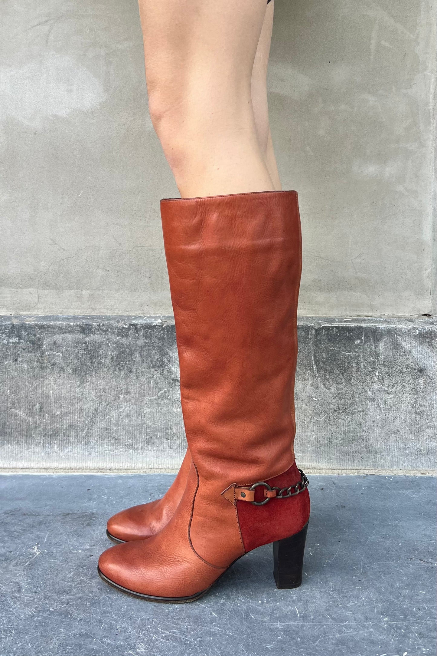 Vintage Tan High Little Chain Detail Boots 39