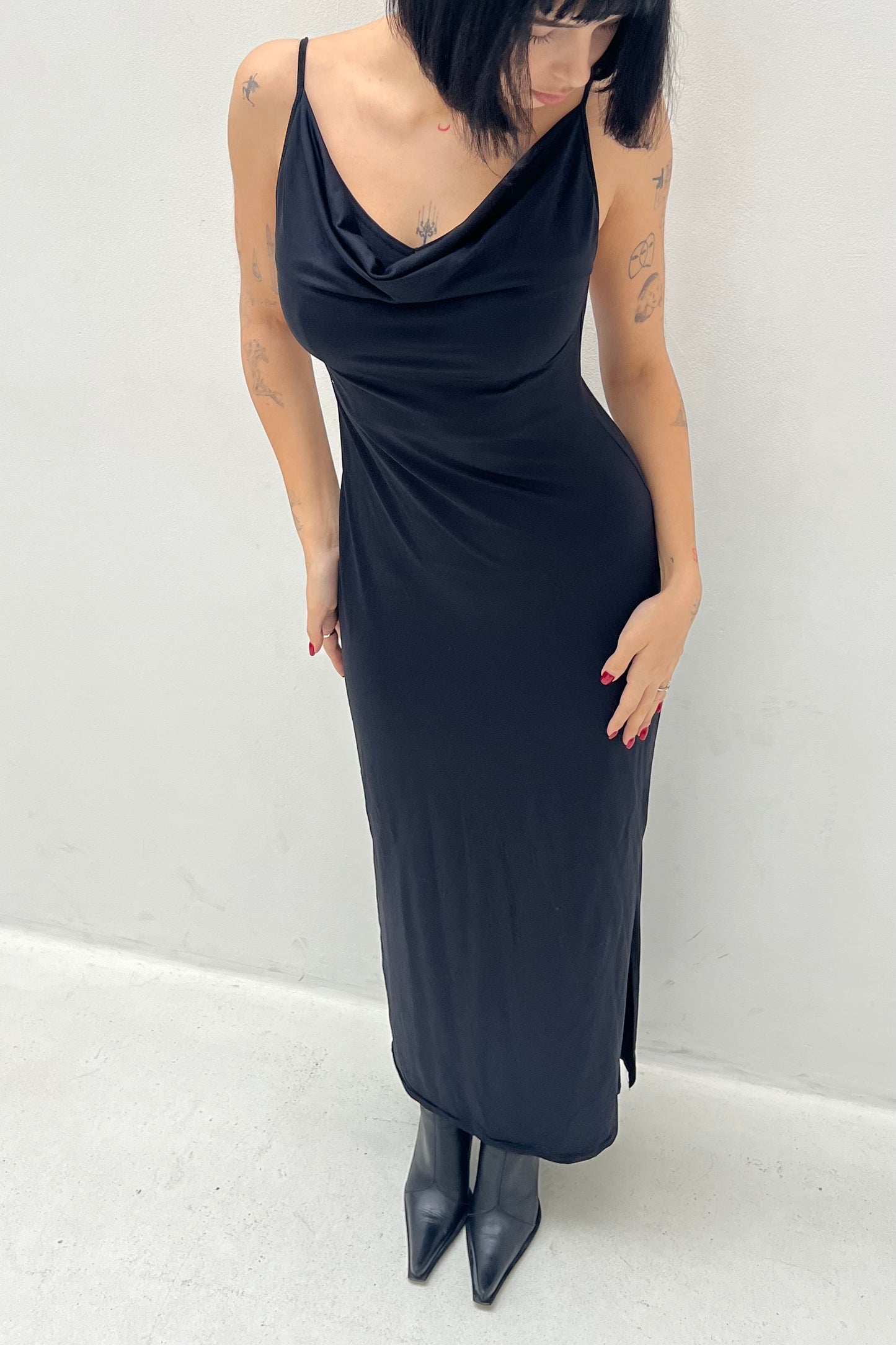 Vintage Black Simple Maxi Dress