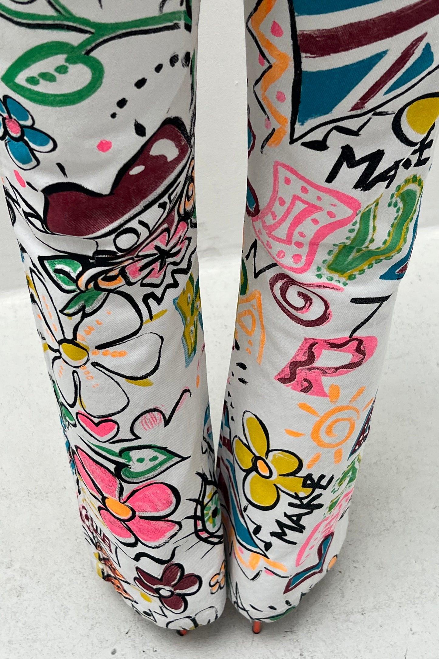 White Painting Print Pants