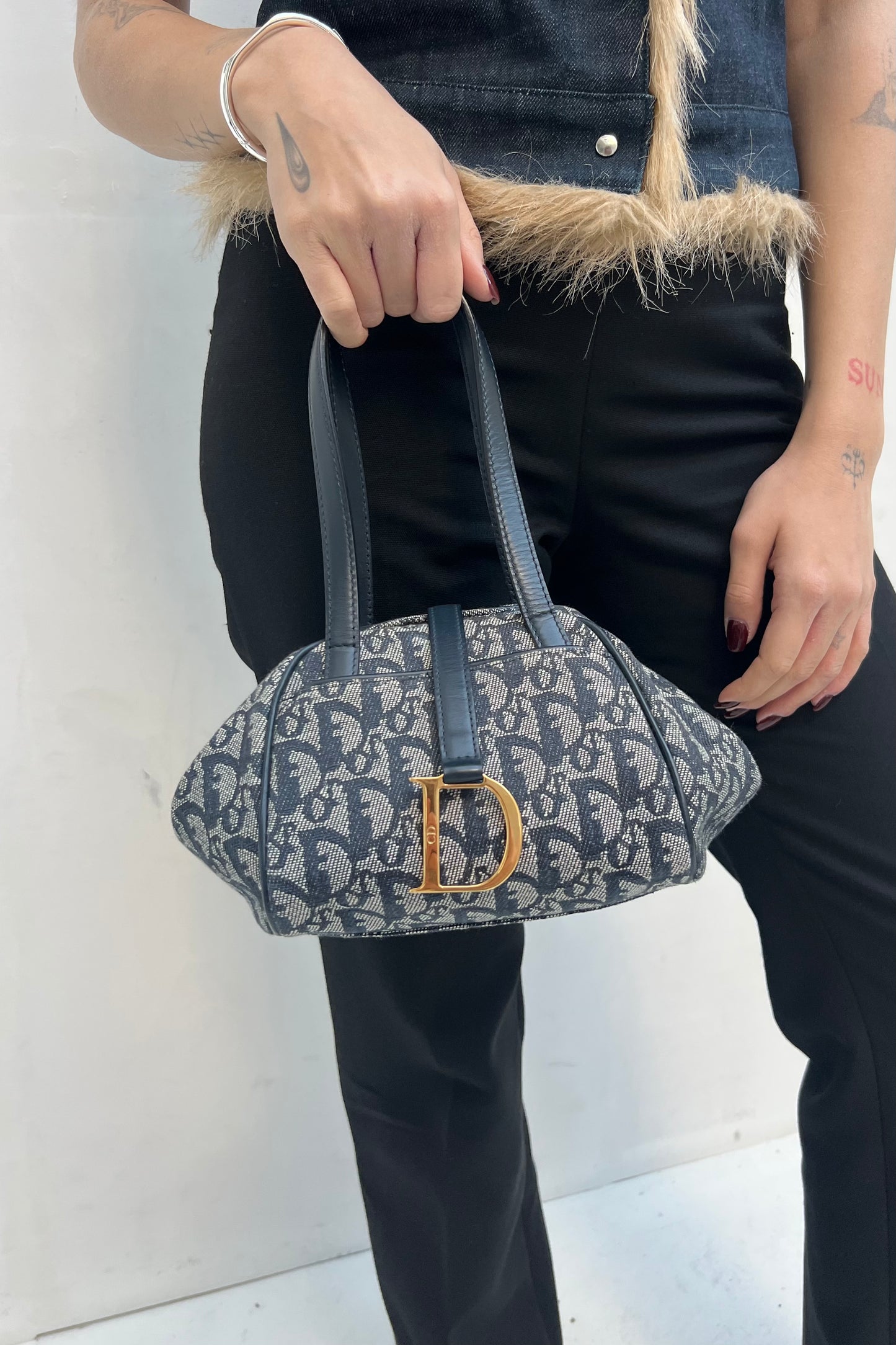 Vintage Navy Trotter Golden D Pouch Bag