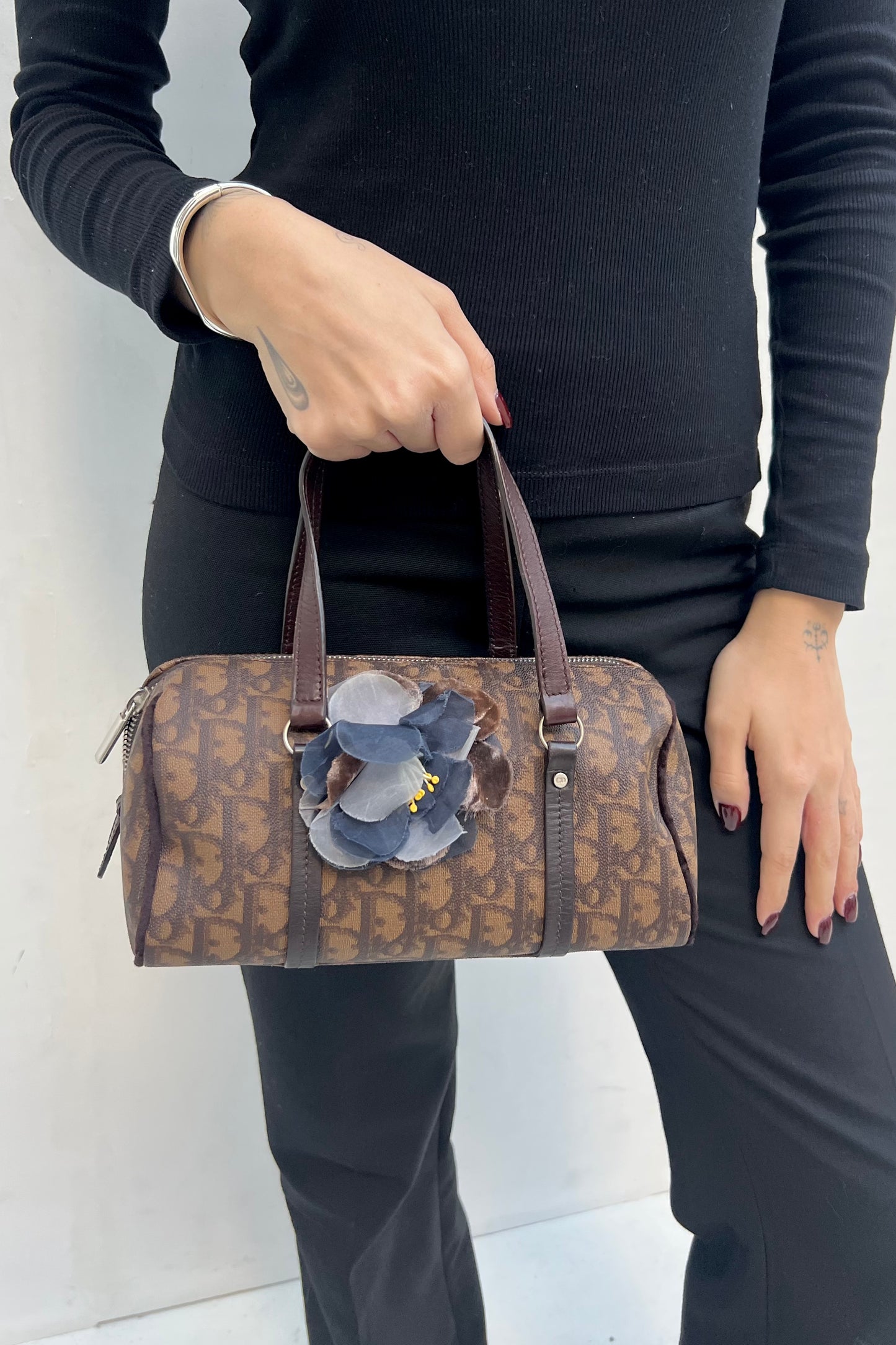 Vintage Floral Applique Romantique bag