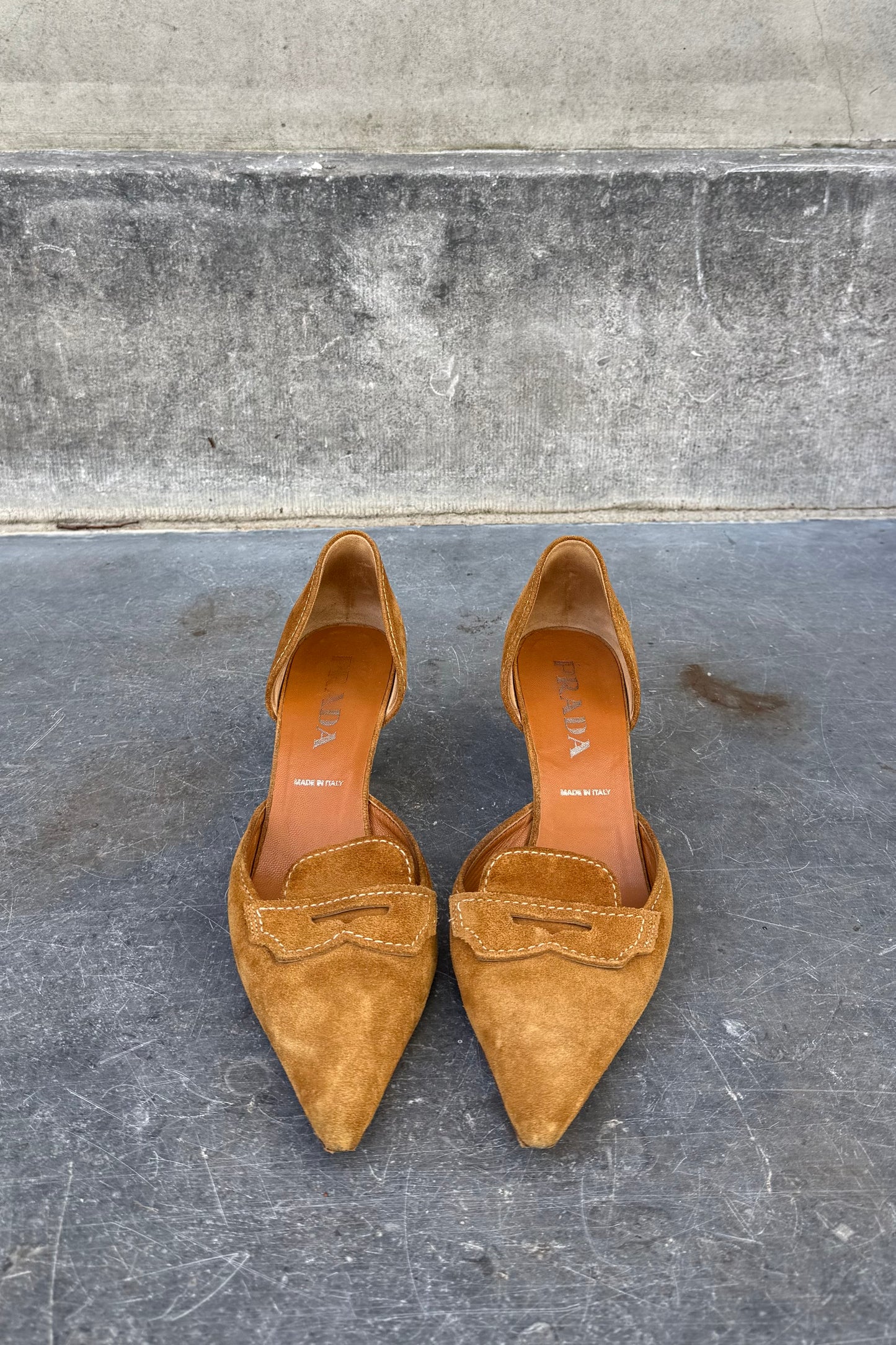 Vintage Tan Suede Pointy Toe Kitten Heels 37,5