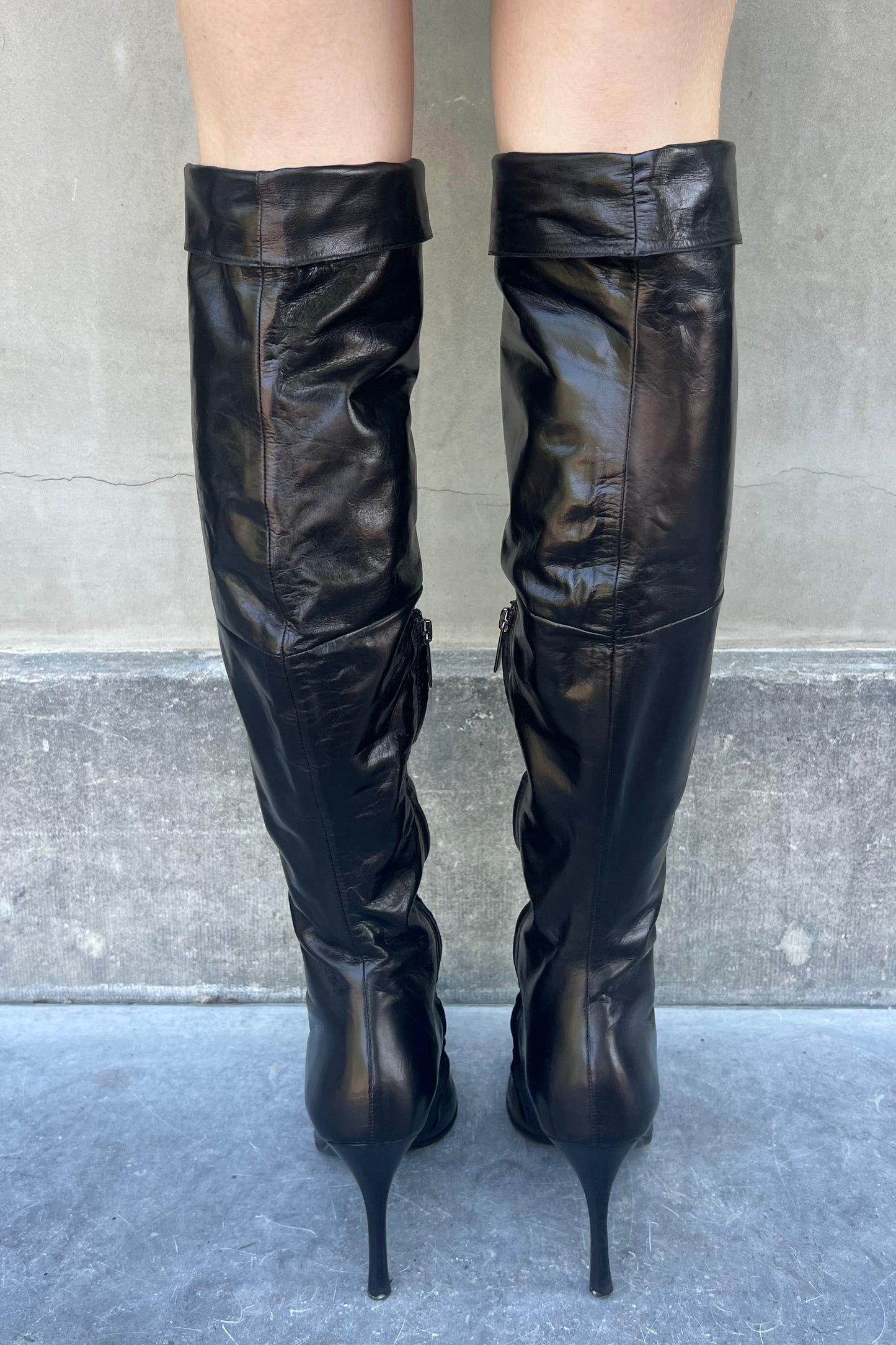 Vintage Over the Knee Black Leather Pointy Toe Boots 40