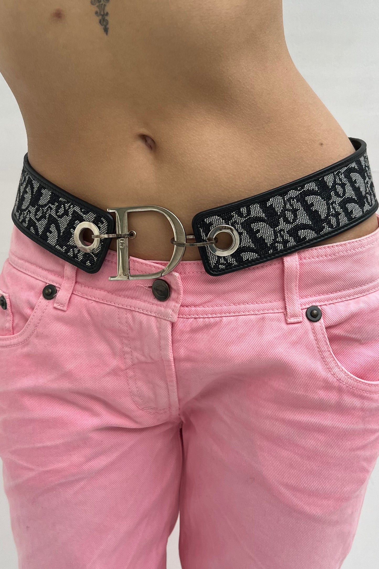 Vintage Navy Trotter D Tail Belt