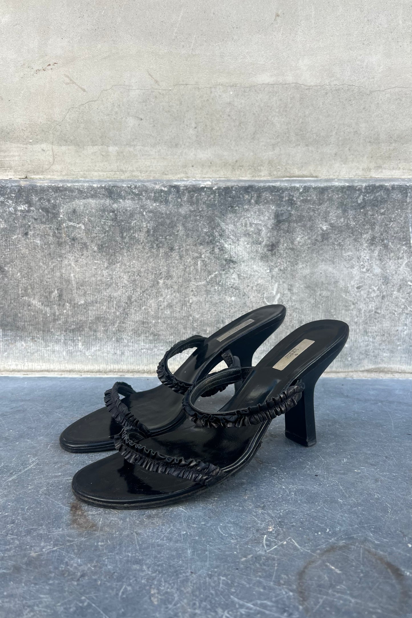 Vintage Black Ruched Heels 40,5