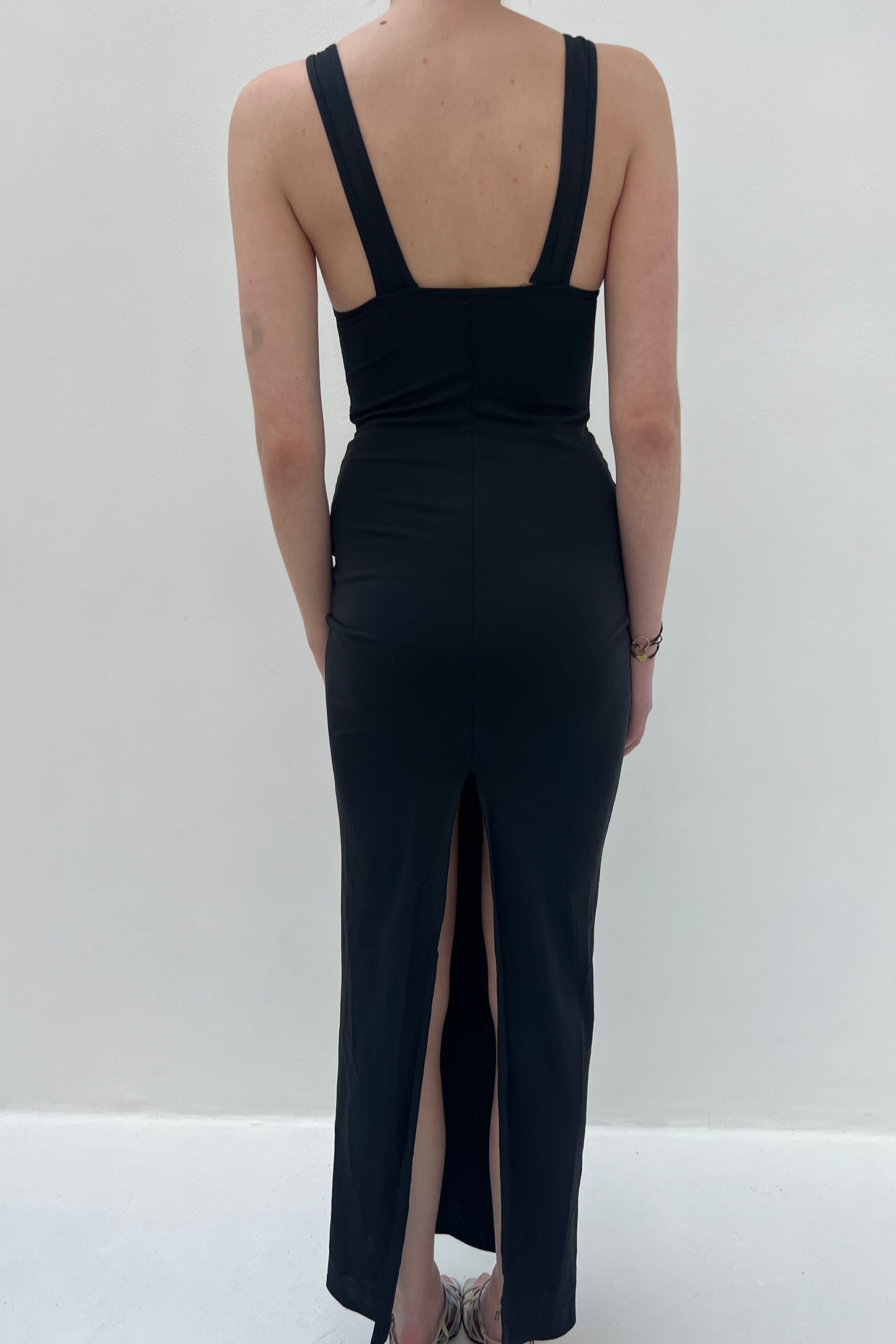 Vintage Black Simple Cups Maxi Dress