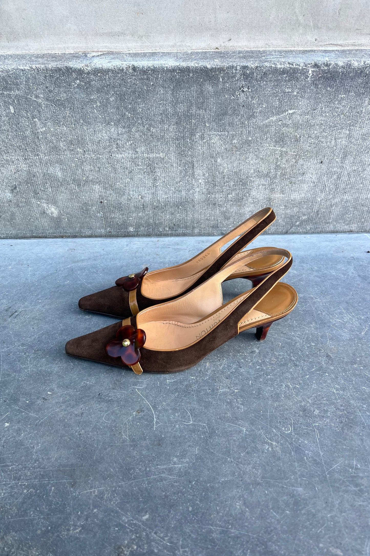 Vintage Tortoise Flower Kitten Heels 38
