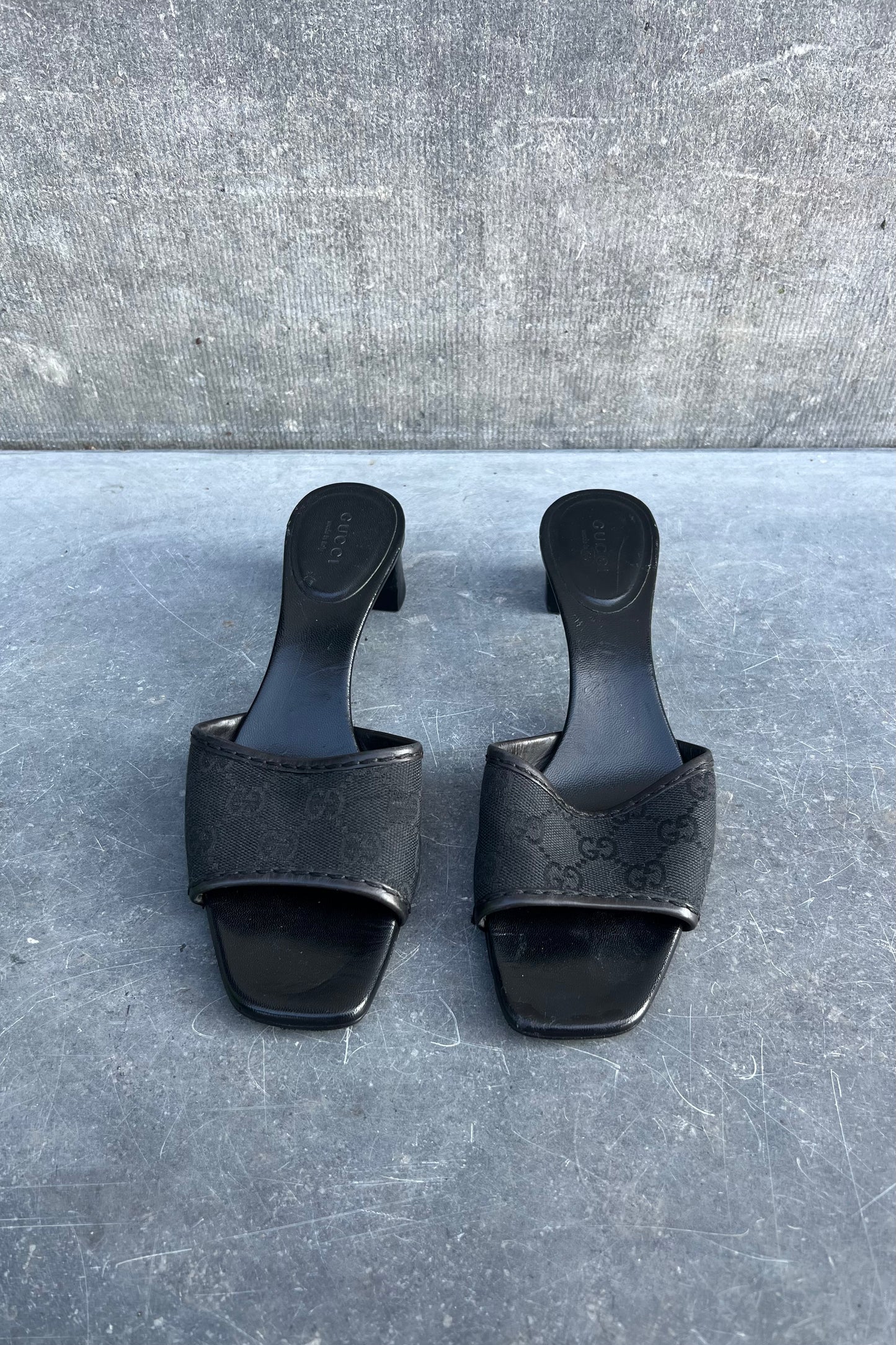 Vintage All Black Classic Monogram Mules 37,5