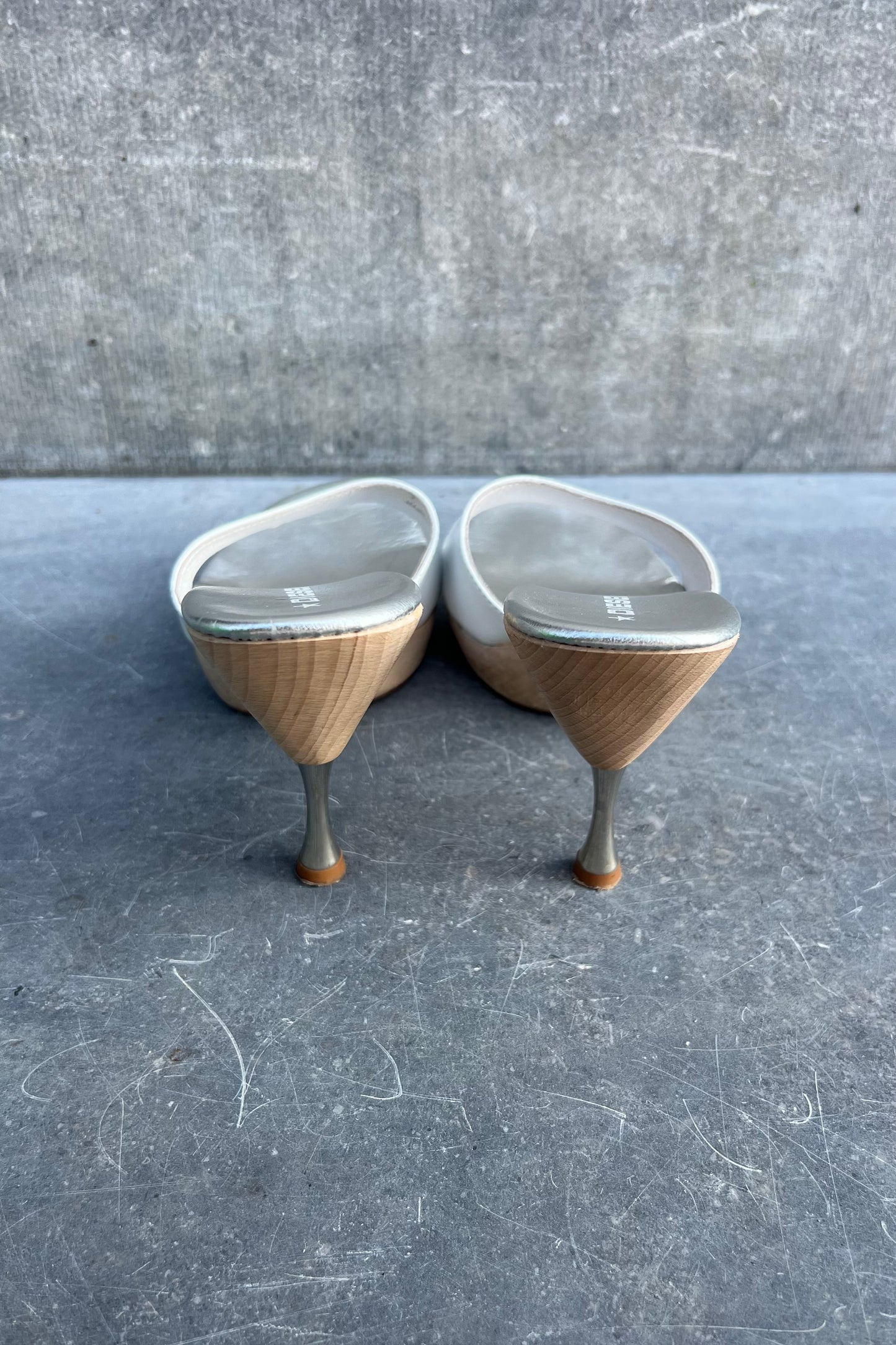 Vintage White Leather Mules 38