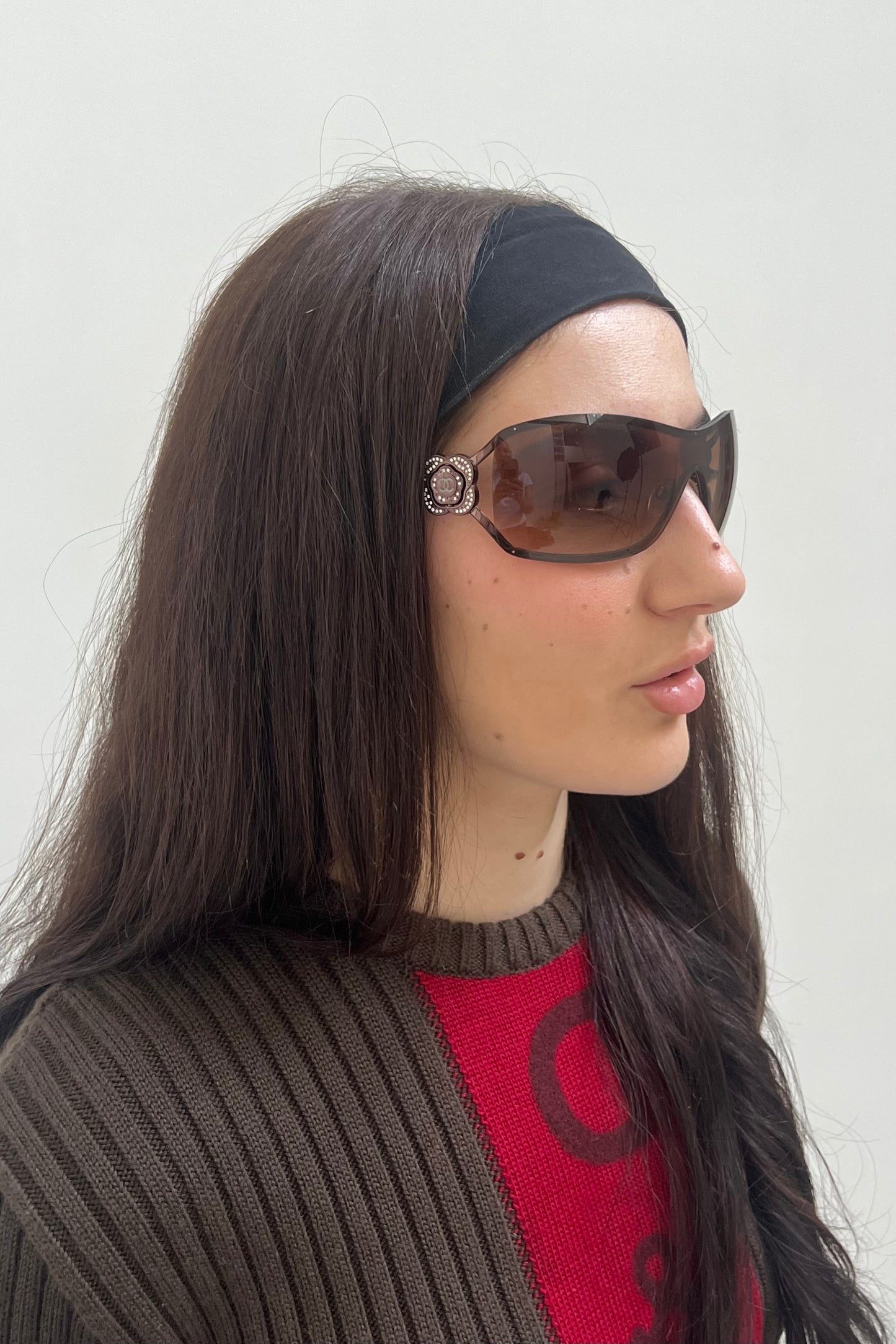 Vintage Brown Strass Camelia Mask Sunglasses