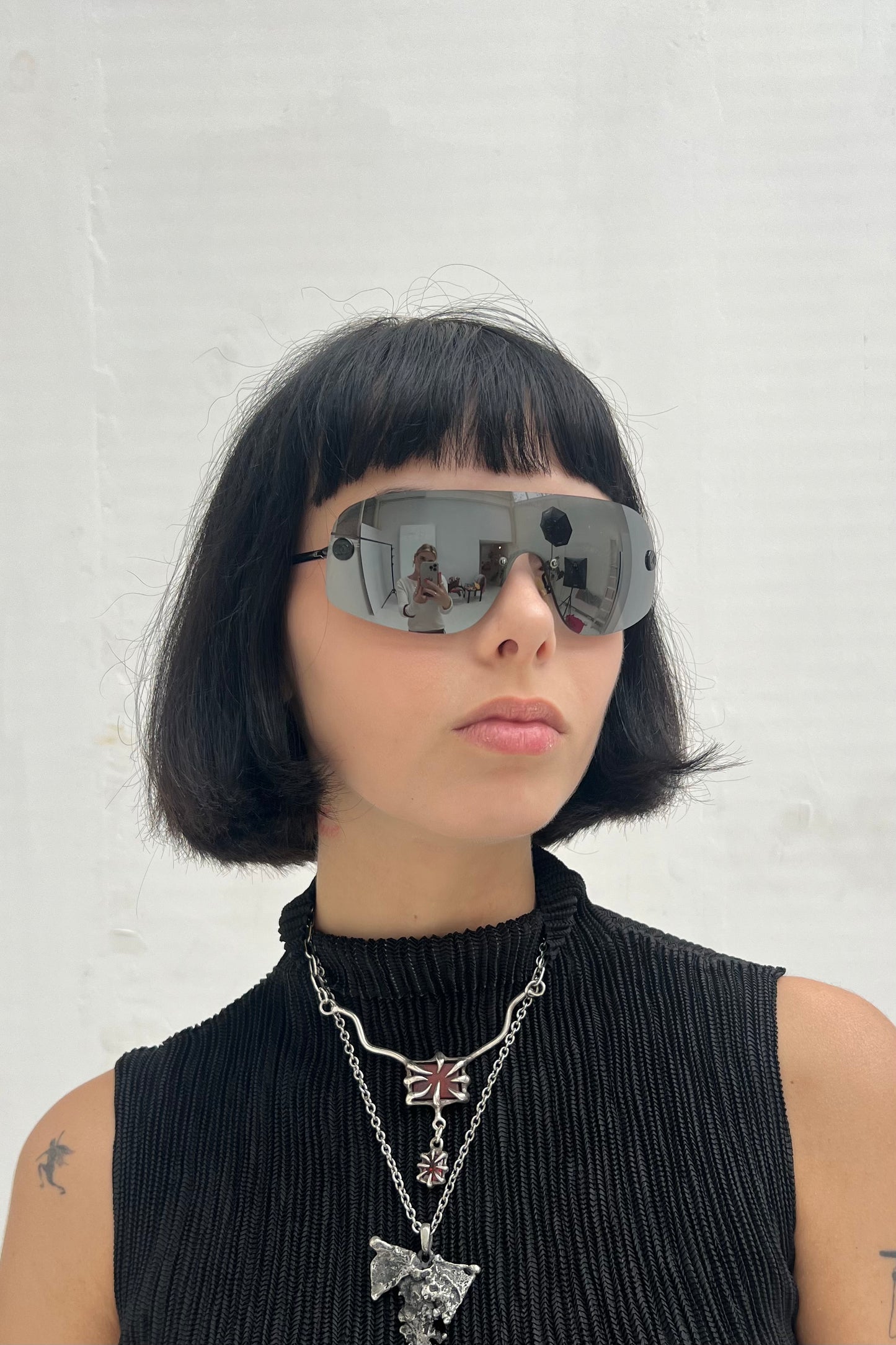 Vintage All Black Rimless Visor Sunglasses